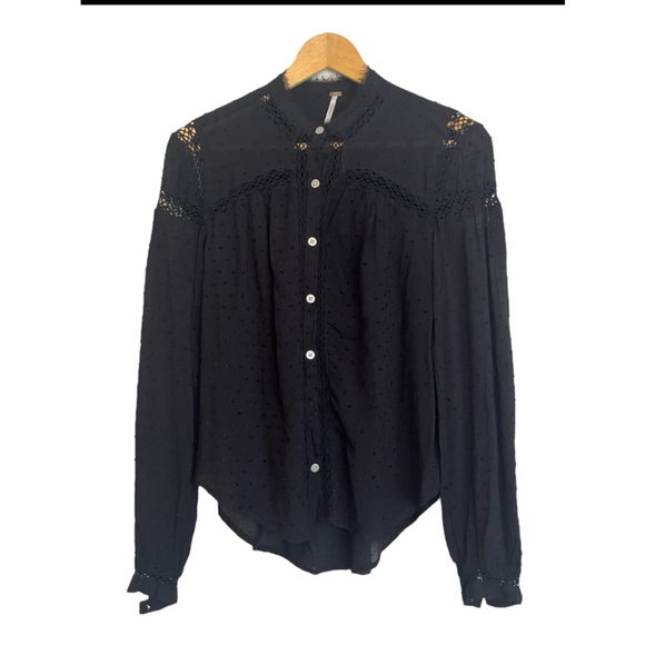 Free People Tops - Anthropologie Free People Long Sleeve Lace Insert Black Blouse Women’s Size XS